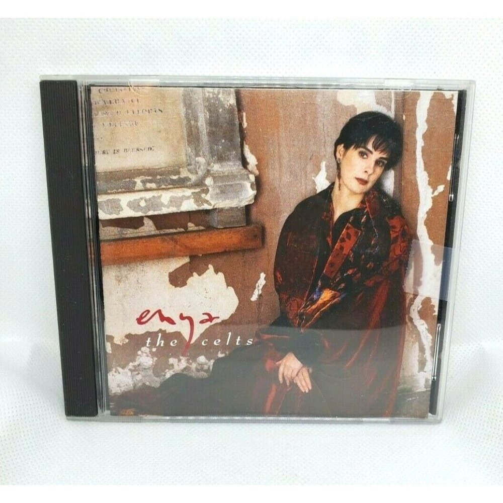 Enya The Celts CD 1995 Celtic World Music Warner Bros No Scratches